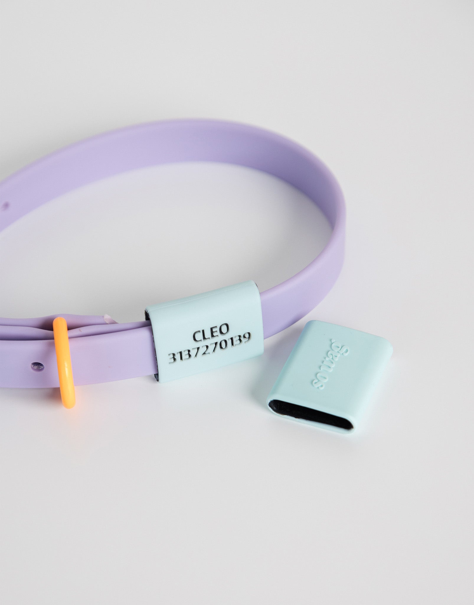 TAGGI-PLAQUITA DE IDENTIFICACIÓN SILENCIOSA